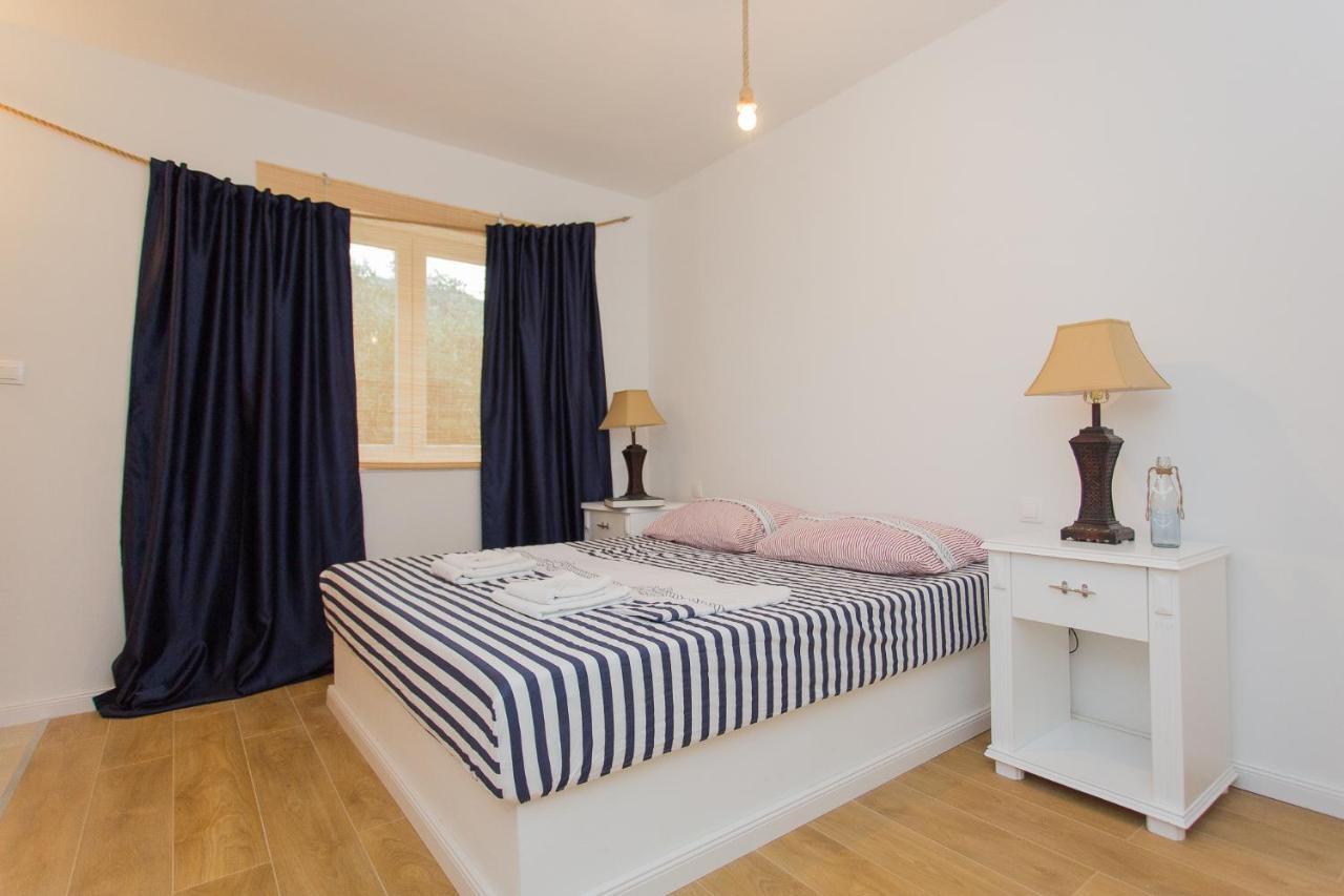 Captain'S Apartment Рачище Екстер'єр фото